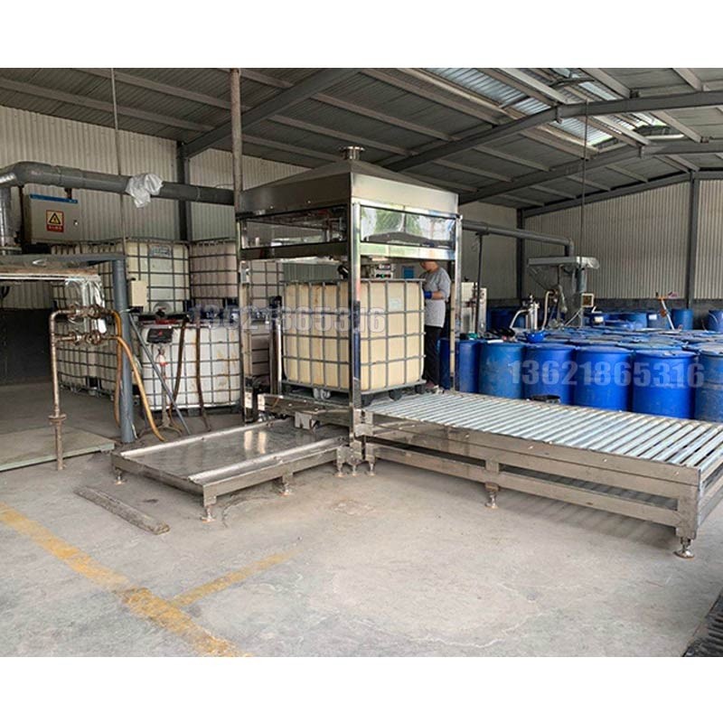 耐腐蝕壓蓋機(jī) 1000L不飽和樹(shù)脂壓蓋機(jī)