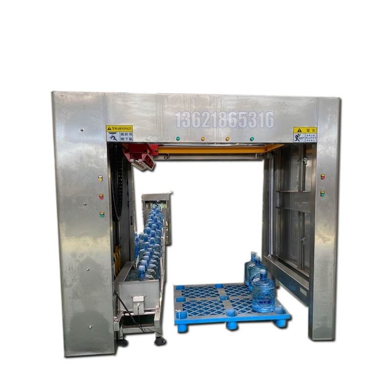 ?全自動直線式 旋轉式3-10L大瓶水灌裝機 泡茶水全自動灌裝生產(chǎn)線