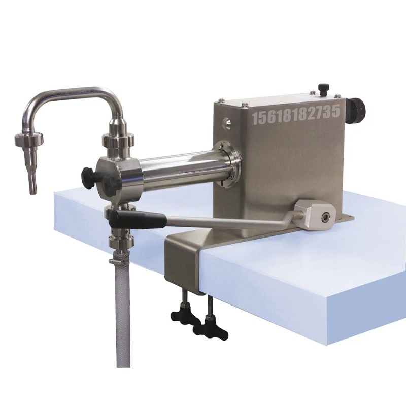 半自動(dòng)灌裝機(jī)