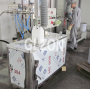 Single Headsemi-Auto Volmetric Filling Machine for Salted Soda Water/Petrochemical/Unsaturated Resin